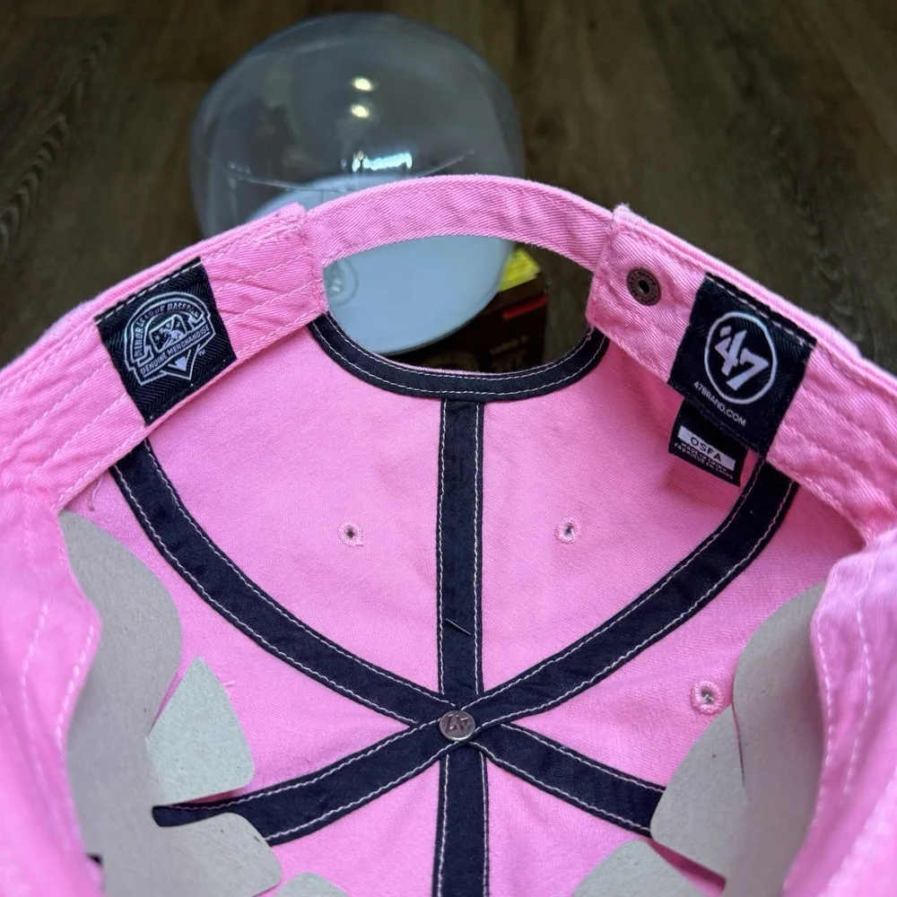 Clearwater Threshers Hat '47 Clean Up Pink Cap MiLB Adjust Strap Shark Phillies‎